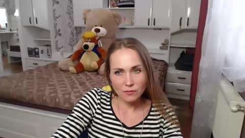 69sexysecret691984 online show from 10, 3, 2025