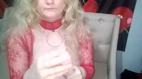 6redhotbunnie9 online show from 9, 11, 2025