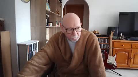  Papi  online show from 10, 2, 2025