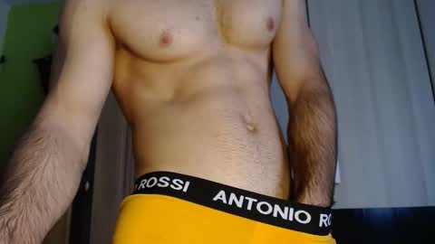 Snapshot of 8000zuerich chatting on 13, 10, 2025 Nicolas online show from 13, 10, 2025