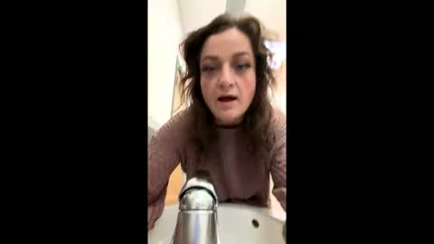 That girl online show from 3, 12, 2025