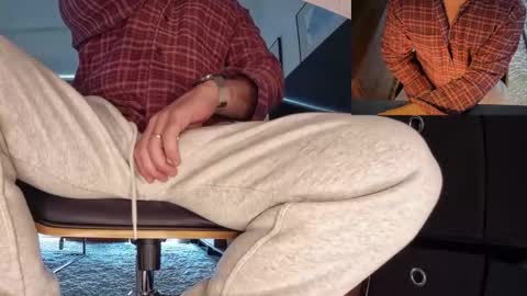 Snapshot of 8inchernyc chatting on 2, 3, 2026 8incher NYC online show from 2, 3, 2026