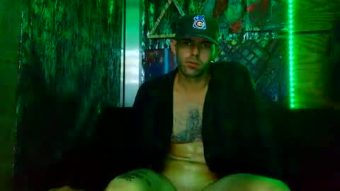 Snapshot of 8inspyder chatting on 29, 9, 2025 EvelDicknievel1 online show from 29, 9, 2025