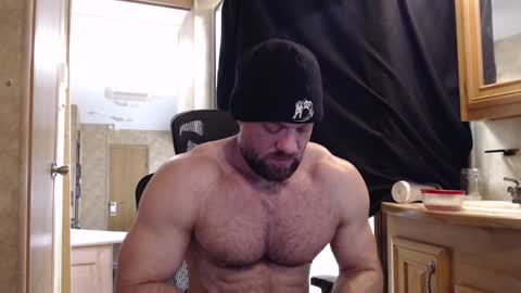 Snapshot of 9fat_inches chatting on 7, 2, 2025 9 fat inches online show from 7, 2, 2025