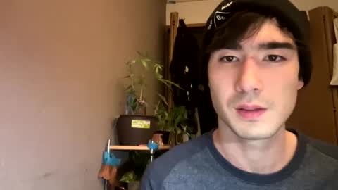 Snapshot of 9thislandd chatting on 5, 2, 2025 9thislandd online show from 5, 2, 2025