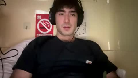 Snapshot of 9thislandd chatting on 23, 4, 2026 9thislandd online show from 23, 4, 2026