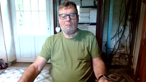 Snapshot of _123_voyeur_ chatting on 12, 4, 2026 _123_voyeur_ online show from 12, 4, 2026