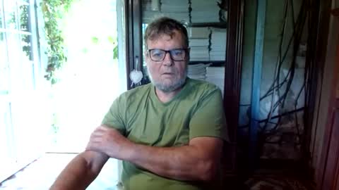 Snapshot of _123_voyeur_ chatting on 10, 5, 2026 _123_voyeur_ online show from 10, 5, 2026