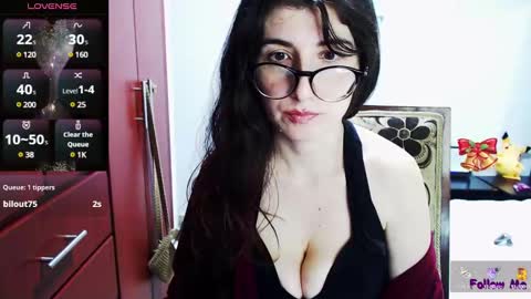 Snapshot of _a_r_y_ chatting on 9, 1, 2025 ARY online show from 9, 1, 2025