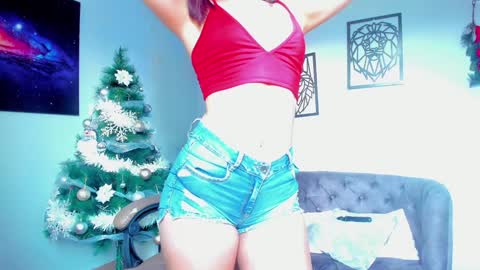 Snapshot of _alicelewis chatting on 4, 12, 2024 Alice online show from 4, 12, 2024