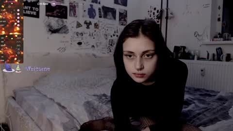 Charlotte and Alex online show from 12, 12, 2024