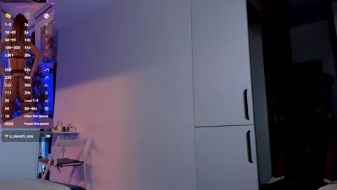 Mia online show from 18, 12, 2024