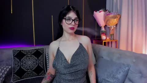 Snapshot of _allisson__ chatting on 1, 2, 2025 Alison online show from 1, 2, 2025