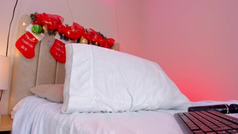 ngela  online show from 30, 12, 2024