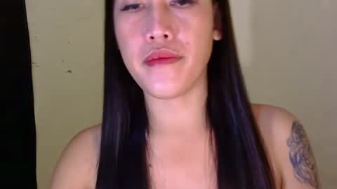 Snapshot of _angelari_ chatting on 9, 9, 2025 Pearl online show from 9, 9, 2025