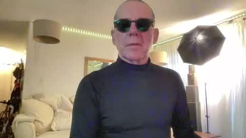  anneonamouse online show from 24, 5, 2026