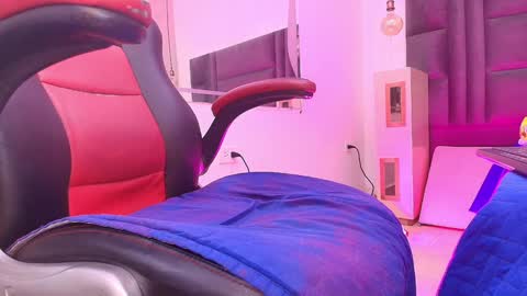 Snapshot of _arle_ chatting on 12, 1, 2025 Arlet online show from 12, 1, 2025