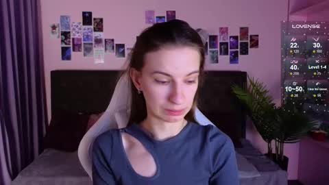 Snapshot of _ash_leyy_ chatting on 14, 9, 2025 _ash_leyy_ online show from 14, 9, 2025