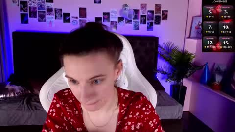 _ash_leyy_ online show from 15, 2, 2026
