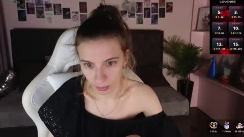 _ash_leyy_ online show from 16, 2, 2026