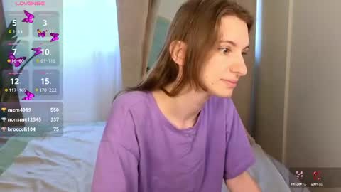 Snapshot of _ash_leyy_ chatting on 5, 7, 2026 _ash_leyy_ online show from 5, 7, 2026