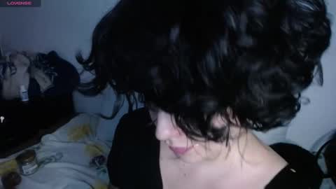 Snapshot of _atenea_golden chatting on 20, 12, 2024 atenea online show from 20, 12, 2024