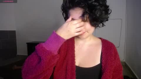 Snapshot of _atenea_golden chatting on 26, 12, 2024 atenea online show from 26, 12, 2024