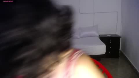 Snapshot of _atenea_golden chatting on 28, 1, 2025 atenea online show from 28, 1, 2025