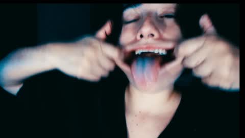 Snapshot of _atenea_golden chatting on 1, 2, 2025 atenea online show from 1, 2, 2025