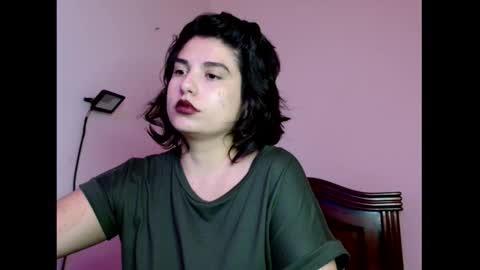 Snapshot of _atenea_golden chatting on 28, 10, 2025 atenea online show from 28, 10, 2025