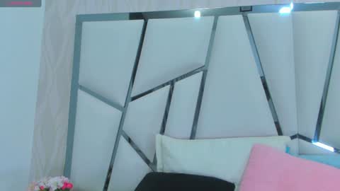 Snapshot of _aurora18 chatting on 9, 2, 2025 Aura online show from 9, 2, 2025