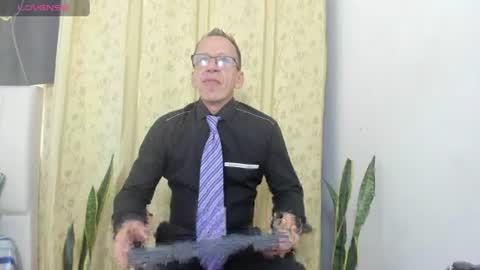 Axel online show from 7, 7, 2026