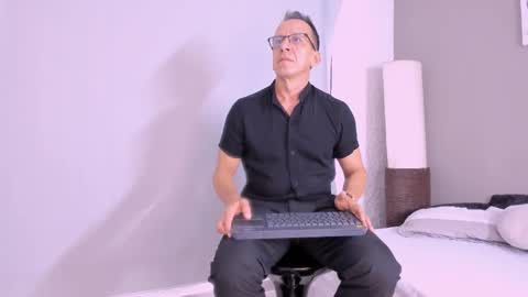 _axelking_ online show from 15, 10, 2025