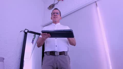 _axelking_ online show from 3, 3, 2026