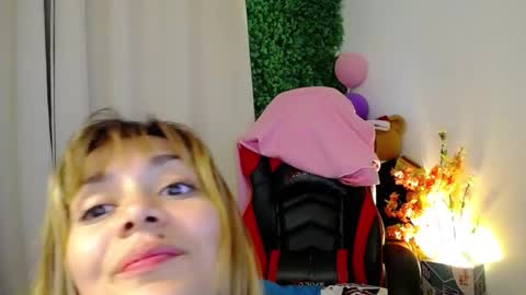 _babieswink online show from 6, 1, 2026