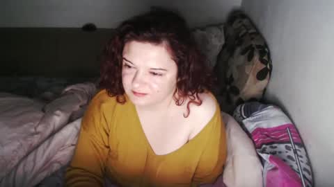 Snapshot of _bella_28 chatting on 23, 12, 2024 em online show from 23, 12, 2024