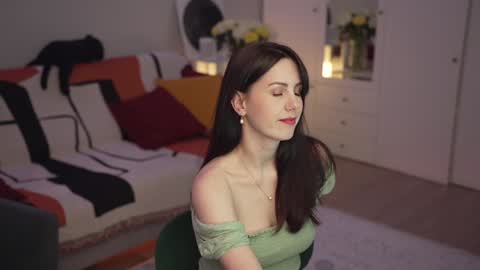 Lili online show from 28, 1, 2025