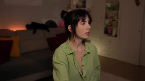 Lili online show from 28, 6, 2026