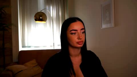 Snapshot of _blackpeaarl chatting on 29, 5, 2026 Pearl online show from 29, 5, 2026