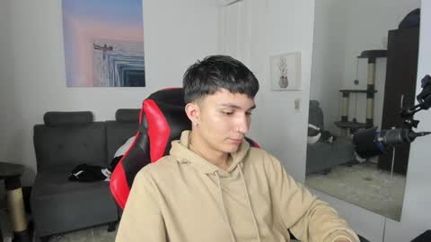 Snapshot of _blakee chatting on 21, 12, 2024 B L A K E online show from 21, 12, 2024