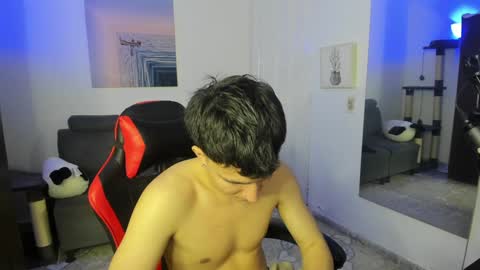 Snapshot of _blakee chatting on 12, 1, 2025 B L A K E online show from 12, 1, 2025