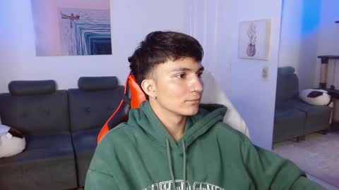 Snapshot of _blakee chatting on 23, 2, 2025 B L A K E online show from 23, 2, 2025