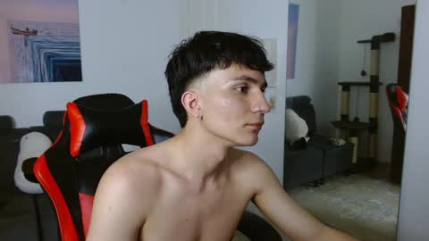 Snapshot of _blakee chatting on 8, 3, 2025 B L A K E online show from 8, 3, 2025