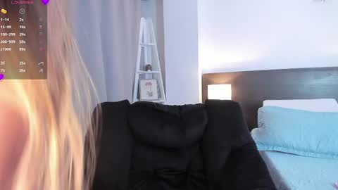 Snapshot of _bleuelune chatting on 22, 5, 2026 Mary online show from 22, 5, 2026