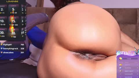 Snapshot of _britanyy_ chatting on 4, 2, 2025 Britany online show from 4, 2, 2025