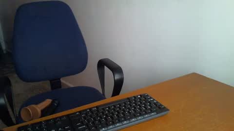 Snapshot of _bunny_b chatting on 30, 12, 2024 I will be back soon online show from 30, 12, 2024