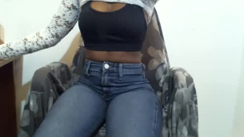 Snapshot of _bunny_b chatting on 1, 3, 2025 I will be back soon online show from 1, 3, 2025