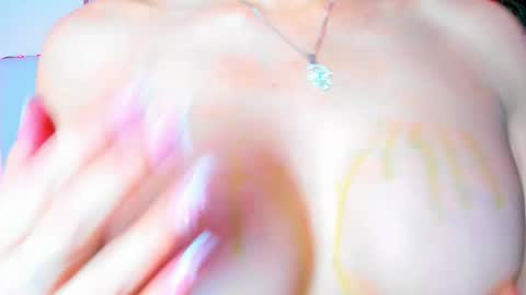 Snapshot of _caro_lyne_ chatting on 2, 10, 2025 Carolina online show from 2, 10, 2025