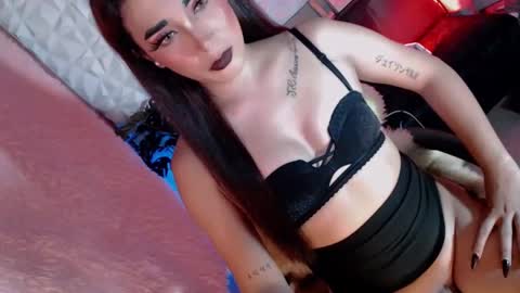 Snapshot of _caroline69 chatting on 31, 1, 2025 Caroline online show from 31, 1, 2025
