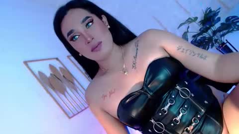 Snapshot of _caroline69 chatting on 27, 10, 2025 Caroline online show from 27, 10, 2025